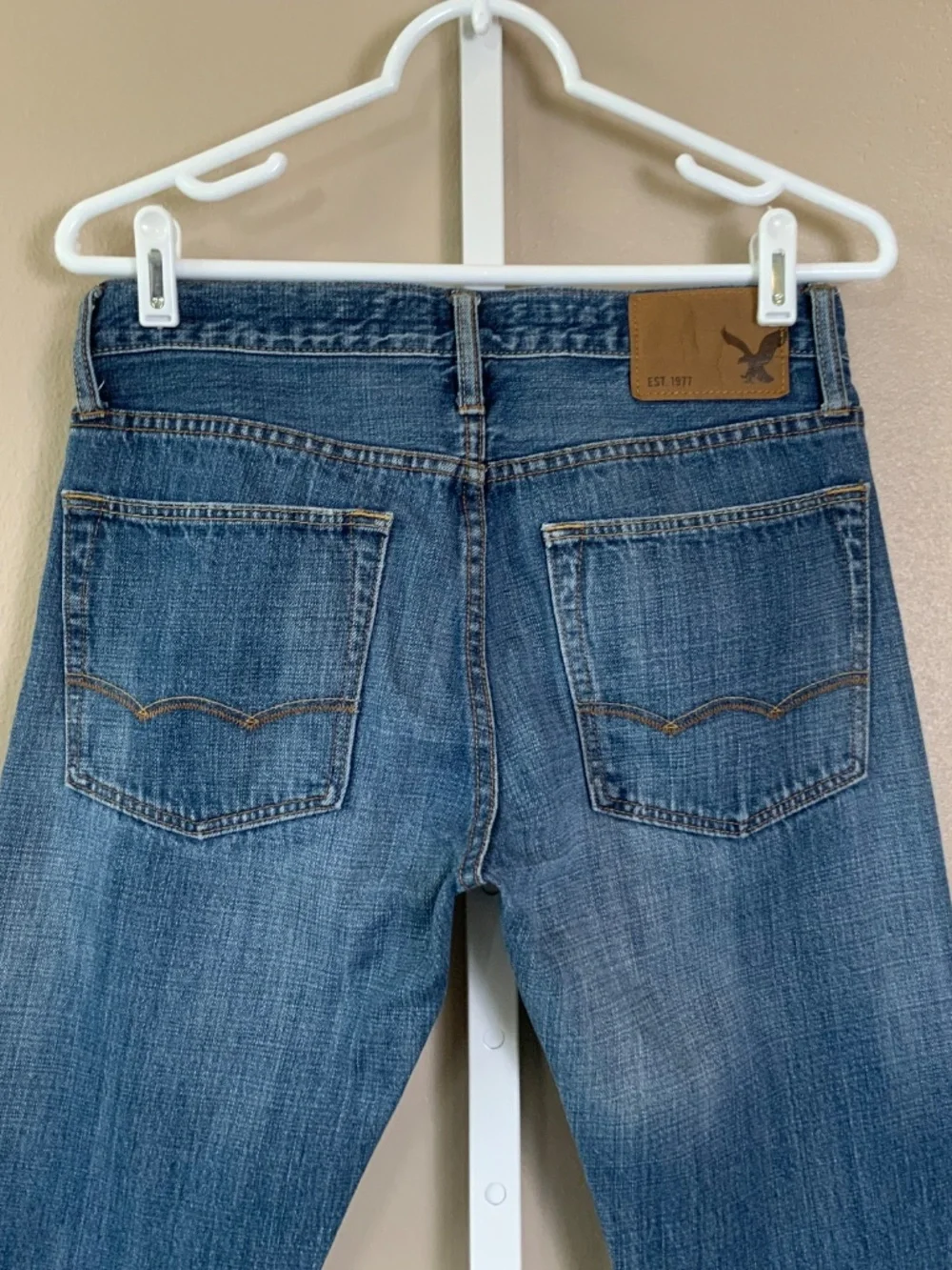 American Eagle Distressed Wash Slim Jeans